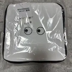 ユニクロ　ANYA HINDMARCH LARGE ポーチ