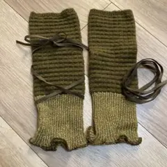 レッグウォーマー　カーキ　紐飾り付き