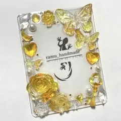 【バラと蝶　イエローオレンジ】B8 トレカケース　レジン　デコ　硬質ケース