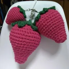 イチゴ　あみぐるみ　大中小　3セット　ハンドメイド　バラ売り可