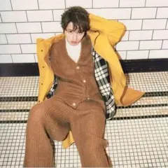 Item thumbnail for item 1a260b99-3d53-4428-aa9d-79787baaa252