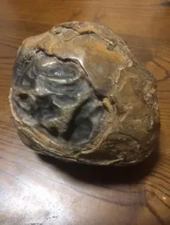 天然石　鑑賞石　安倍川　鉄丸石　置物　唐木台付　C　R7096 2025年最新】鉄丸石の人気アイテム - メルカリ