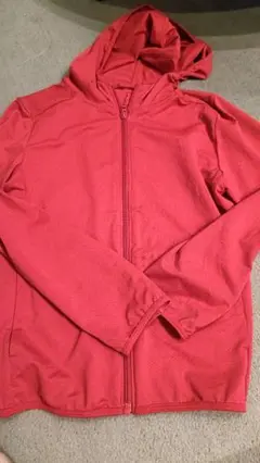 ユニクロ エアリズムパーカー 赤 140