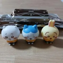 COCO'S×ちいかわ　ソフビ　ちいかわ・ハチワレ・うさぎ　ココス