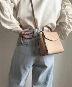 しまむら　marie コラボ　ベージュ　ボールチェーン　 ハンドバッグ