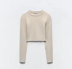 ZARA ベージュ クロップド 長袖Tシャツ