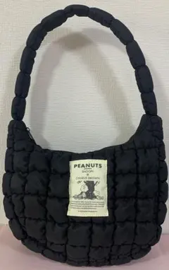 PEANUTS SNOOPY ブラックショルダーバッグ