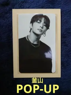 最終値下〗非売品CHANEL G-DRAGON ポスター - メルカリ