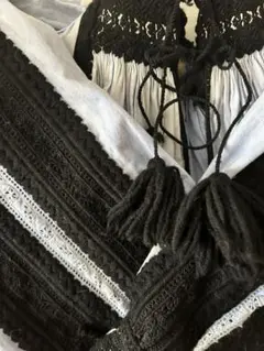 1940sヴィンテージ　ルーマニア刺繍＊ルーマニアブラウス・手刺繍