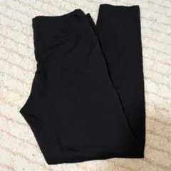120cm　UNIQLO　HEATTECH　黒のキッズレギンス（ダメージあり）