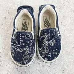 Item thumbnail for item dadbe80c-7e07-43de-9963-af0531b9f835