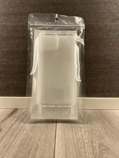 【新品未開封】iPhone15用 クリアスマホケース