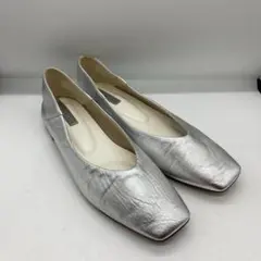 ▼DIANA フラットシューズ　シルバー　23ｃｍ　ダイアナ　箱なし