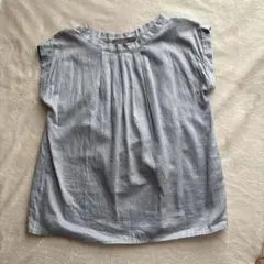 ユナイテッドアローズ　グレイノースリーブ　半袖　タンクトップ　夏トップス　春夏秋のサムネイル