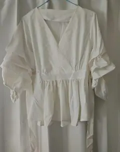 GRL ホワイト フリルスリーブ ブラウス M