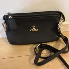 薇薇安 肩背包/薇薇安 包 包包