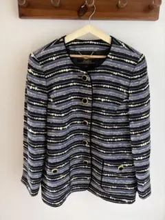 【極美品】レリアン 高級ツイードノーカラージャケット 金ボタン 13+ 大きいのサムネイル