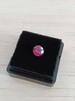 モザンビーク産　マラヤガーネット　ルース　高品質