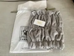 【新品未使用】TENERITA ヘアタオル ライトグレーのサムネイル