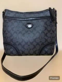 COACH ブラック ショルダーバッグ