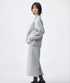 ジーユー　パフスウェットナロースカート　グレー　Ｌ