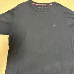 Tommy Hilfiger ネイビーTシャツ