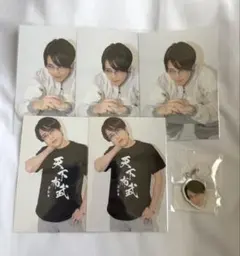 伊藤潤二 缶バッジ 4個 セット富江 四つ辻の美少年 なめくじ少女 沼毛さん 伊藤潤二 缶バッジ 4個 セット富江 四つ辻の美少年 なめくじ少女 沼毛