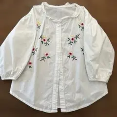 花柄　刺繍　ブラウス