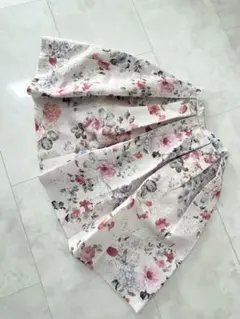 L'EST ROSE 花柄フレアスカート ひざ丈 S 26800円