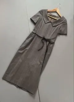 HOBBS 半袖ワンピース グレー サイズ8のサムネイル