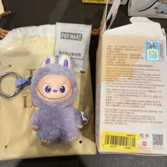 【？】PIN FOR LOVE　ラブブ　イニシャル