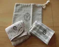 ◆新品・未使用！ティアラ　ハンカチ２枚＋麻巾着セット　T刺繍