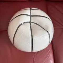 SPALDING バスケットボール ホワイトのサムネイル