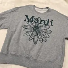 【美品】Mardi 花柄刺繍スウェット FREEのサムネイル