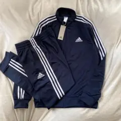 adidasセットアップ