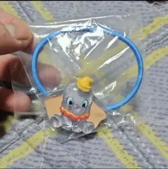 ディズニー　ガチャガチャ　ダンボ　ヘアゴム