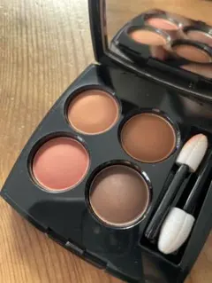 CHANEL シャネル レ キャトル オンブル 392 イニシアシオン