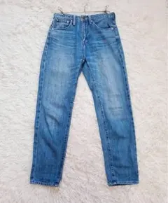 Item thumbnail for item 65998077-200b-446c-a0e7-50e35c7327da