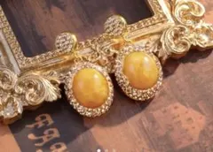 Item thumbnail for item 22218920-4855-44e7-948e-86a6f37f2369