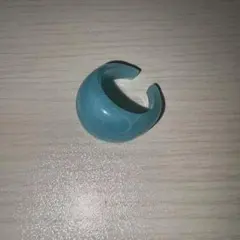 水色 イヤーカフ