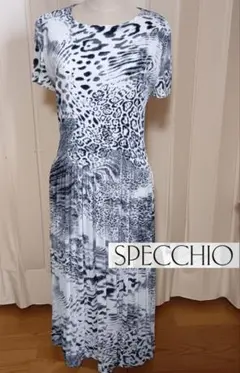 美品 SPECCHIO スペッチオ プリーツ ロングワンピース ベージュ 40