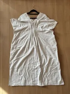 Item thumbnail for item e10e5b12-3a3e-4c7c-8f36-6fab35568de5