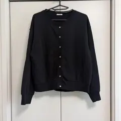 GUブラック ボタン付き長袖カーディガン