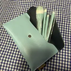 Item thumbnail for item 9dda38ab-fcea-4b73-a7ee-7fdde971333b