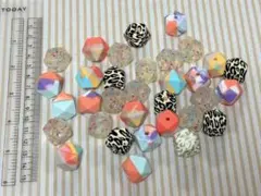 新品未使用　シリコンビーズ　多角ビーズ　まとめ売り