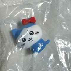 ちいかわ×サンリオキャラクターズ なりきりフィギュア　ハチワレ×ハローキティ
