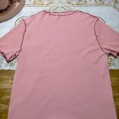 ♥GUジーユー　レディーストップス　半袖カットソー　ピンクLサイズ　ほぼ新品‼️