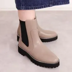 Item thumbnail for item a799afd7-f721-4a13-9db1-6e2edadde7c4