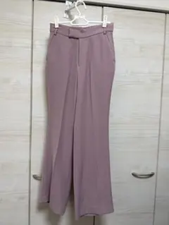 ローリーズファーム　センタープレスフレアパンツ