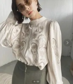 2025年最新】ameri ブラウス アメリヴィンテージの人気アイテム - メルカリ